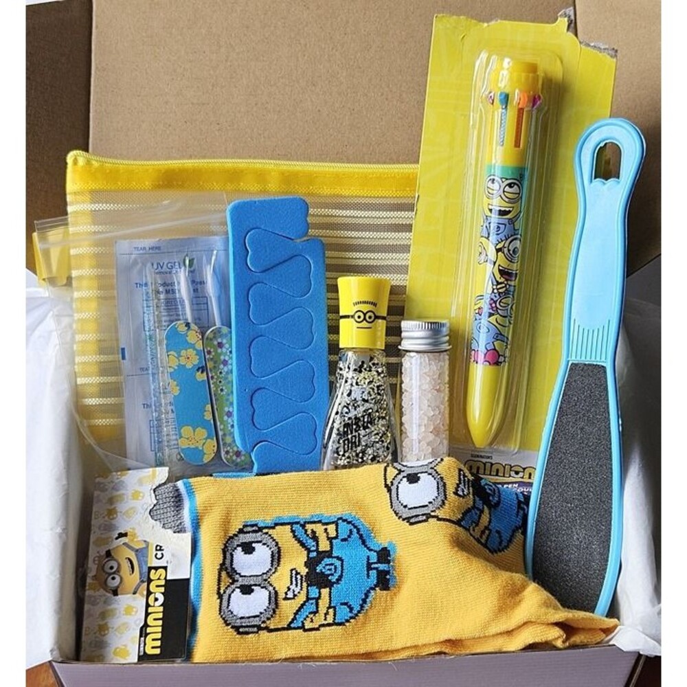 Minions Themed Beauty Kit Mixed Self Care Bundle Socks Pen Nail Tools Gift Set